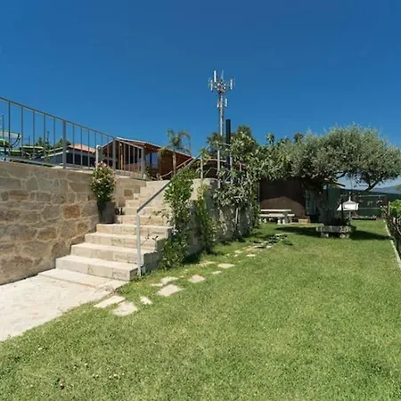 Fernandes Blue * Ponte de Lima