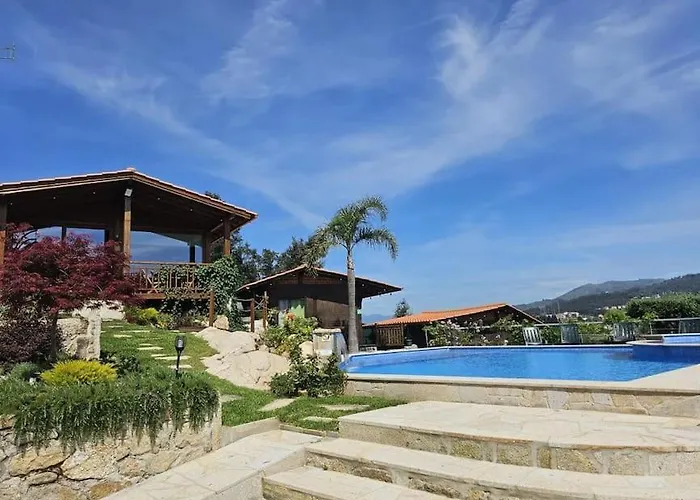 Chalet Fernandes Blue *